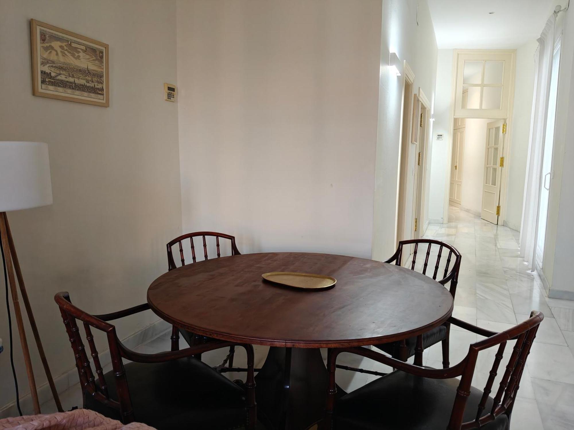 Charming Bright Apartment With Balconies On Cuesta Del Rosario — Photos 2
